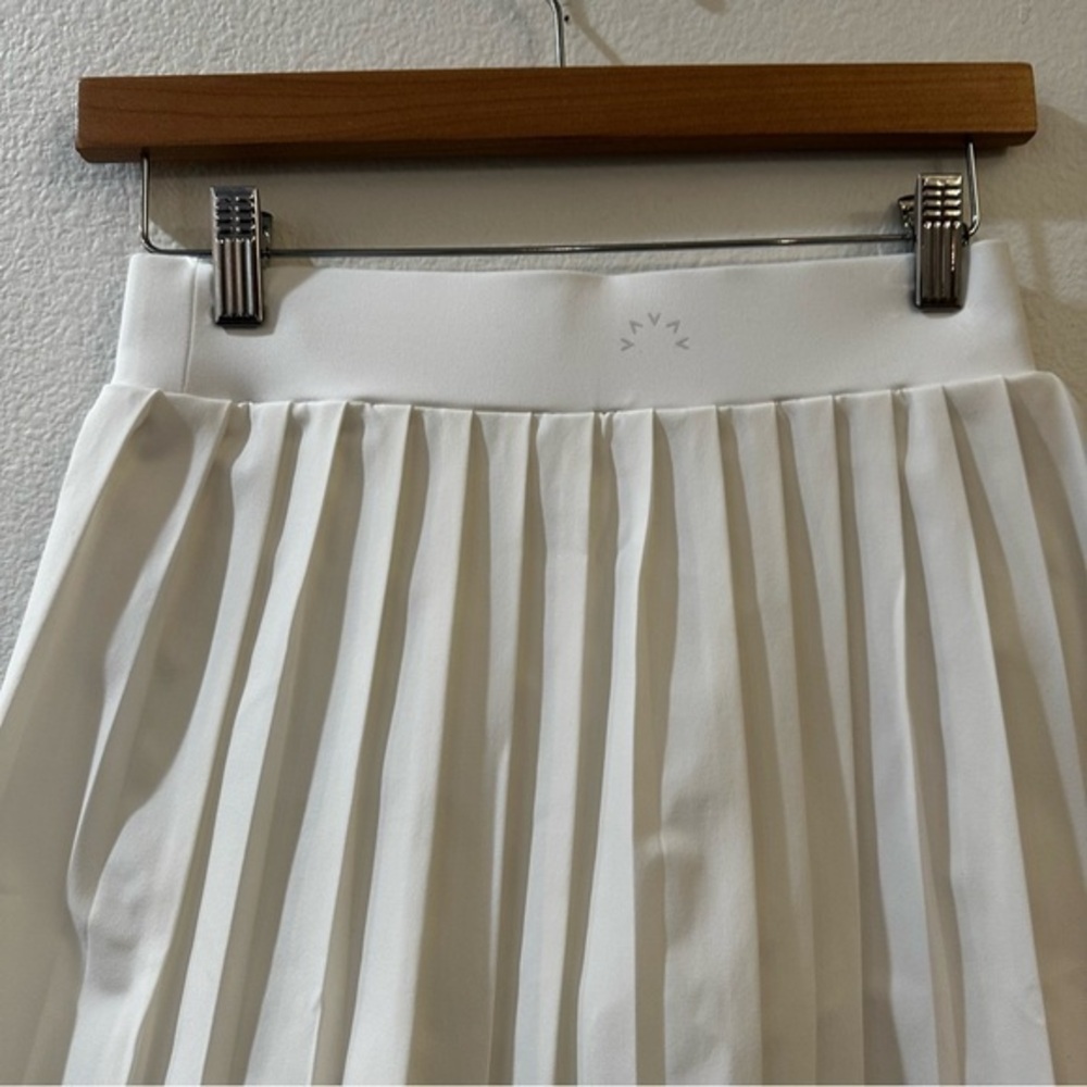 Varley Melody White Pleated Skort Tennis Skirt Size XS - Picture 10 of 13